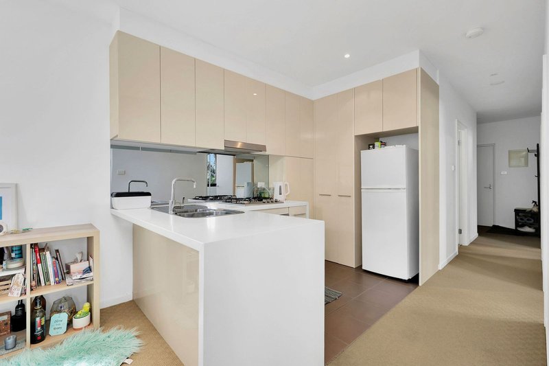 Photo - 2/25 Princeton Terrace, Bundoora VIC 3083 - Image 3