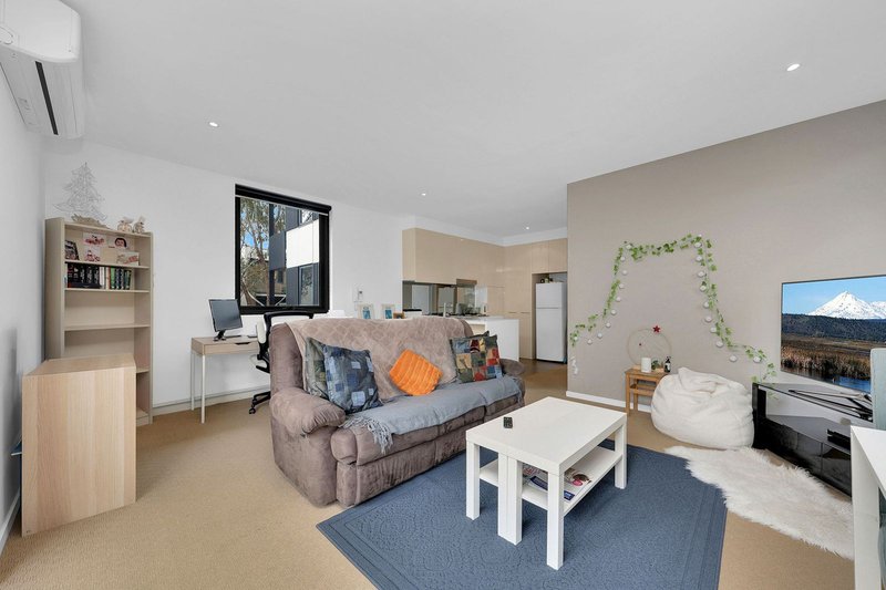 Photo - 2/25 Princeton Terrace, Bundoora VIC 3083 - Image 4