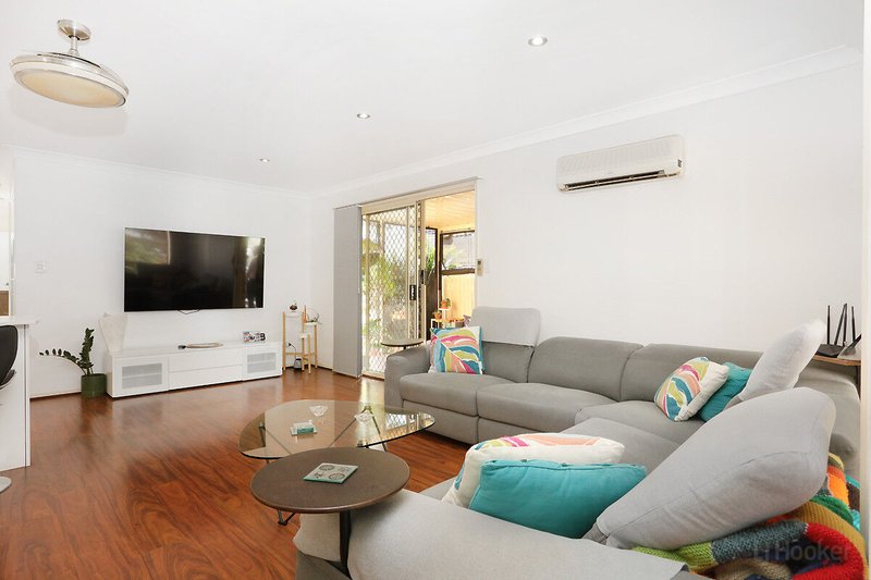 Photo - 2/25 Sanctuary Court, Coombabah QLD 4216 - Image 1