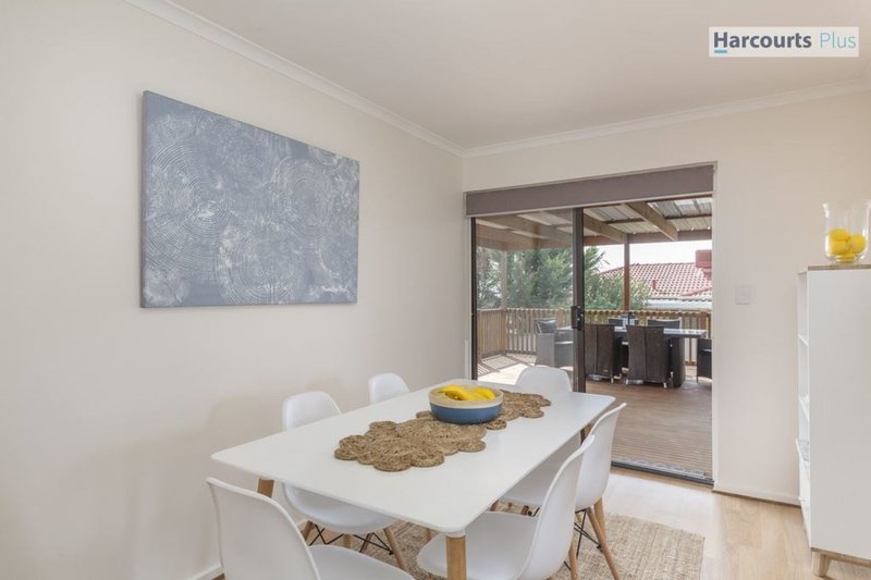 Photo - 225 Sandison Road, Hallett Cove SA 5158 - Image 11