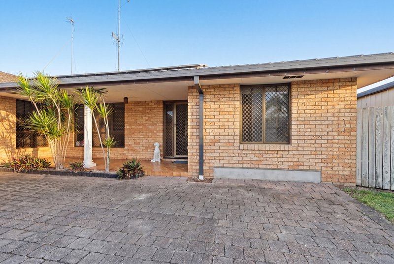 Photo - 2/25 Tekapo Street, Broadbeach Waters QLD 4218 - Image 15