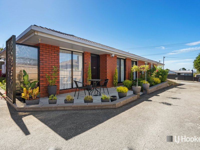 Photo - 2/25 Walkers Avenue, Newnham TAS 7248 - Image 2