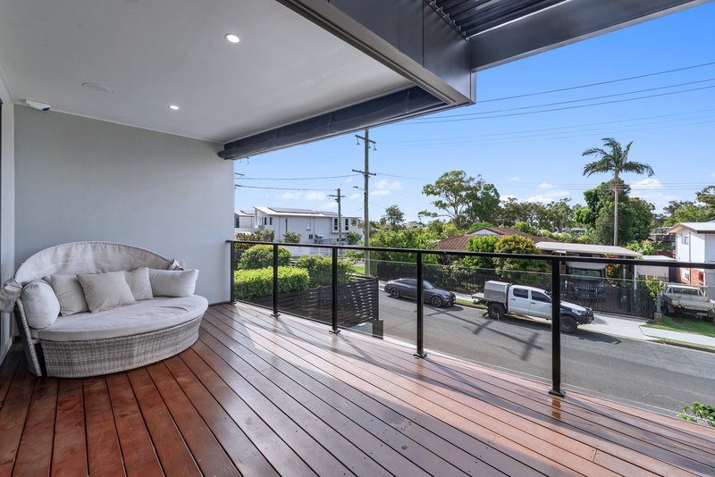 Photo - 2/25 Waratah Avenue, Biggera Waters QLD 4216 - Image 8