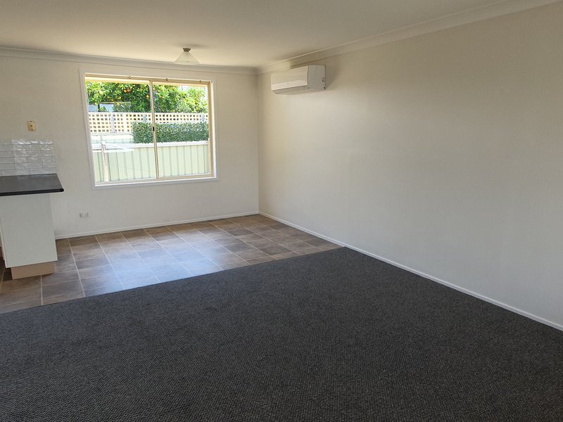Photo - 2/25 Willow Park Drive, Kootingal NSW 2352 - Image 3