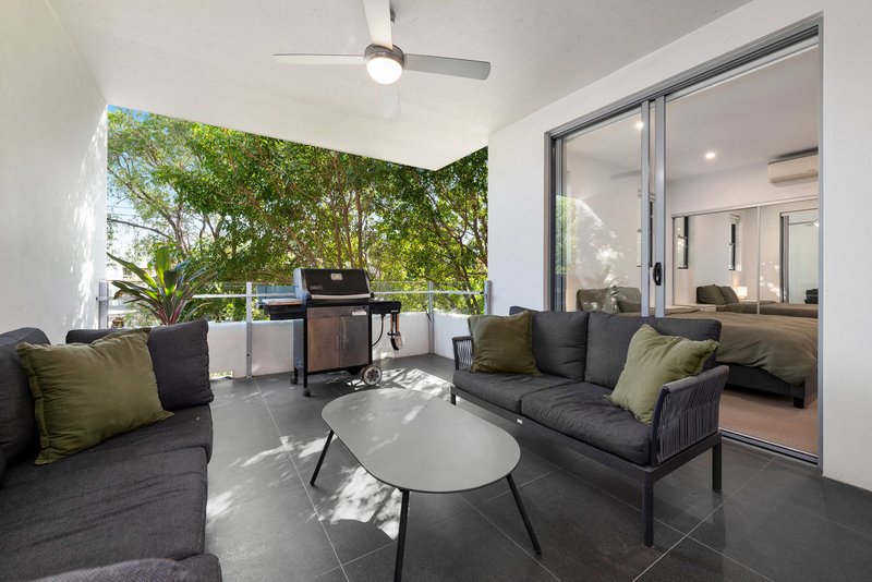 Photo - 2/25 Worden Street, Morningside QLD 4170 - Image 13