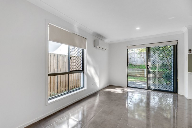 Photo - 22/54 Grahams Road, Strathpine QLD 4500 - Image 6