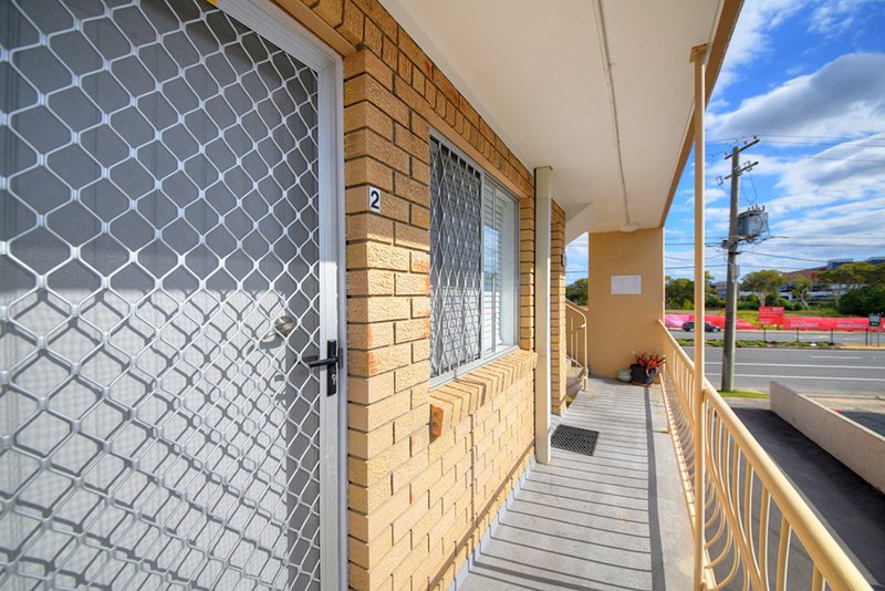 Photo - 2/2589 Gold Coast Highway, Mermaid Beach QLD 4218 - Image 10