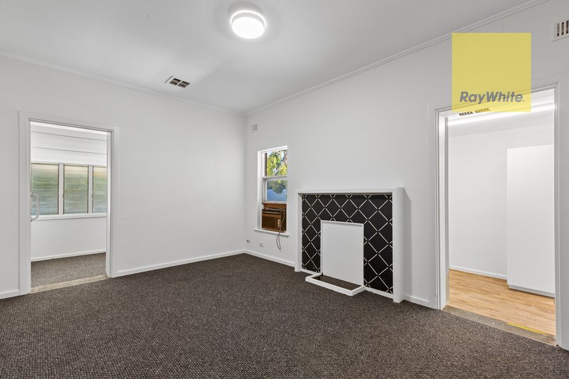 Photo - 225A Sturt Road, Seacombe Gardens SA 5047 - Image 2