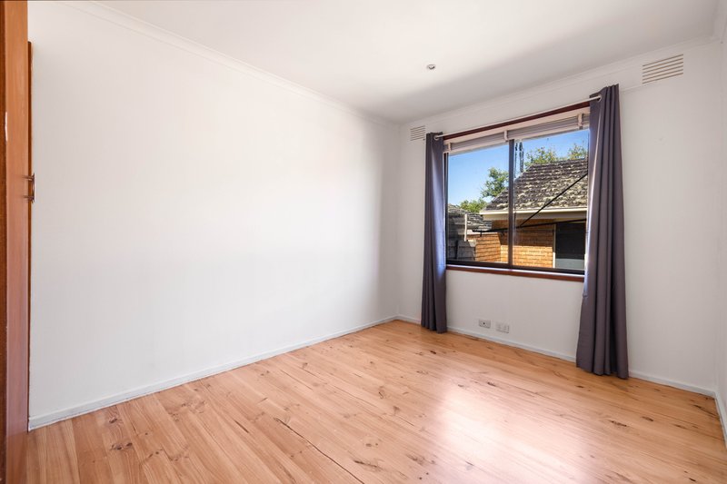 Photo - 2/26 Acacia Street, Glenroy VIC 3046 - Image 6