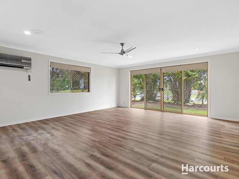 Photo - 226 Bayliss Road, Heritage Park QLD 4118 - Image 2