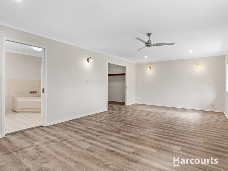 Photo - 226 Bayliss Road, Heritage Park QLD 4118 - Image 9