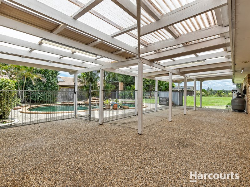 Photo - 226 Bayliss Road, Heritage Park QLD 4118 - Image 11