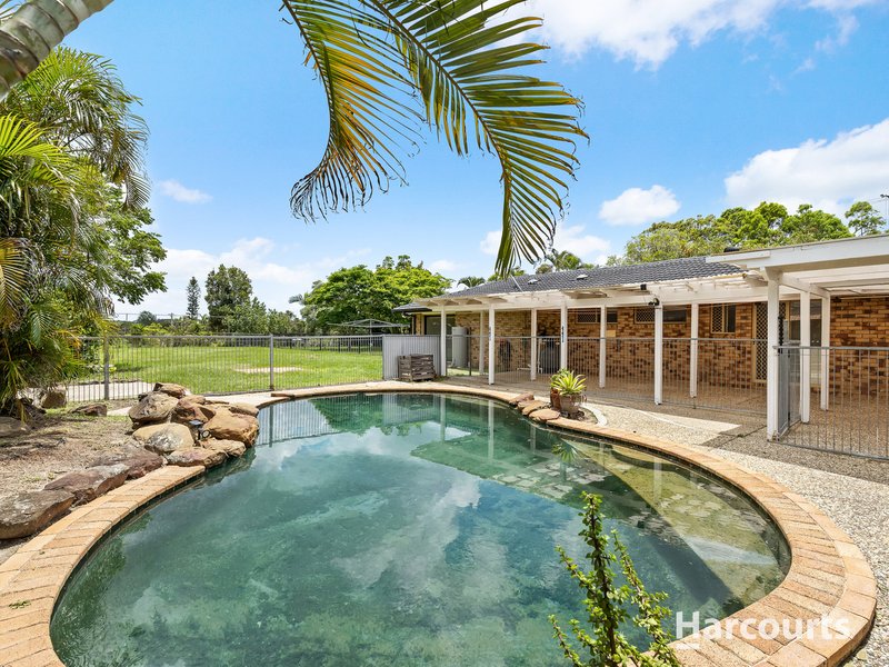 Photo - 226 Bayliss Road, Heritage Park QLD 4118 - Image 12