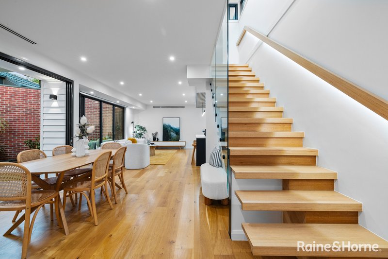 Photo - 226 Douglas Parade, Newport VIC 3015 - Image 2