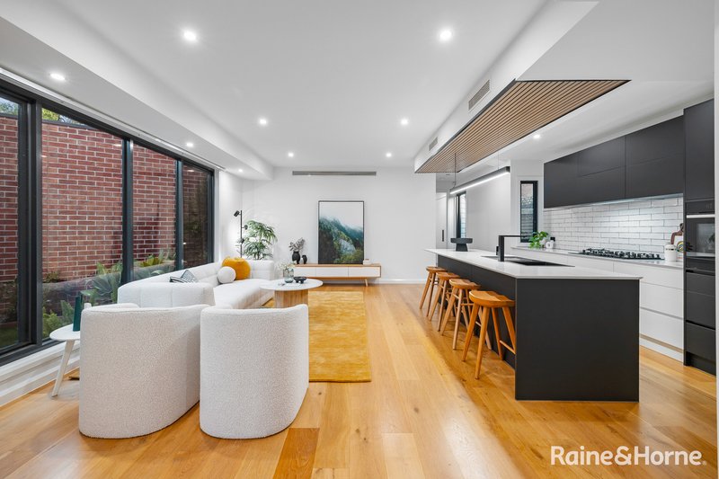 Photo - 226 Douglas Parade, Newport VIC 3015 - Image 15