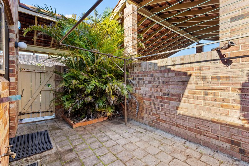 Photo - 2/26 Earlston Way, Booragoon WA 6154 - Image 16