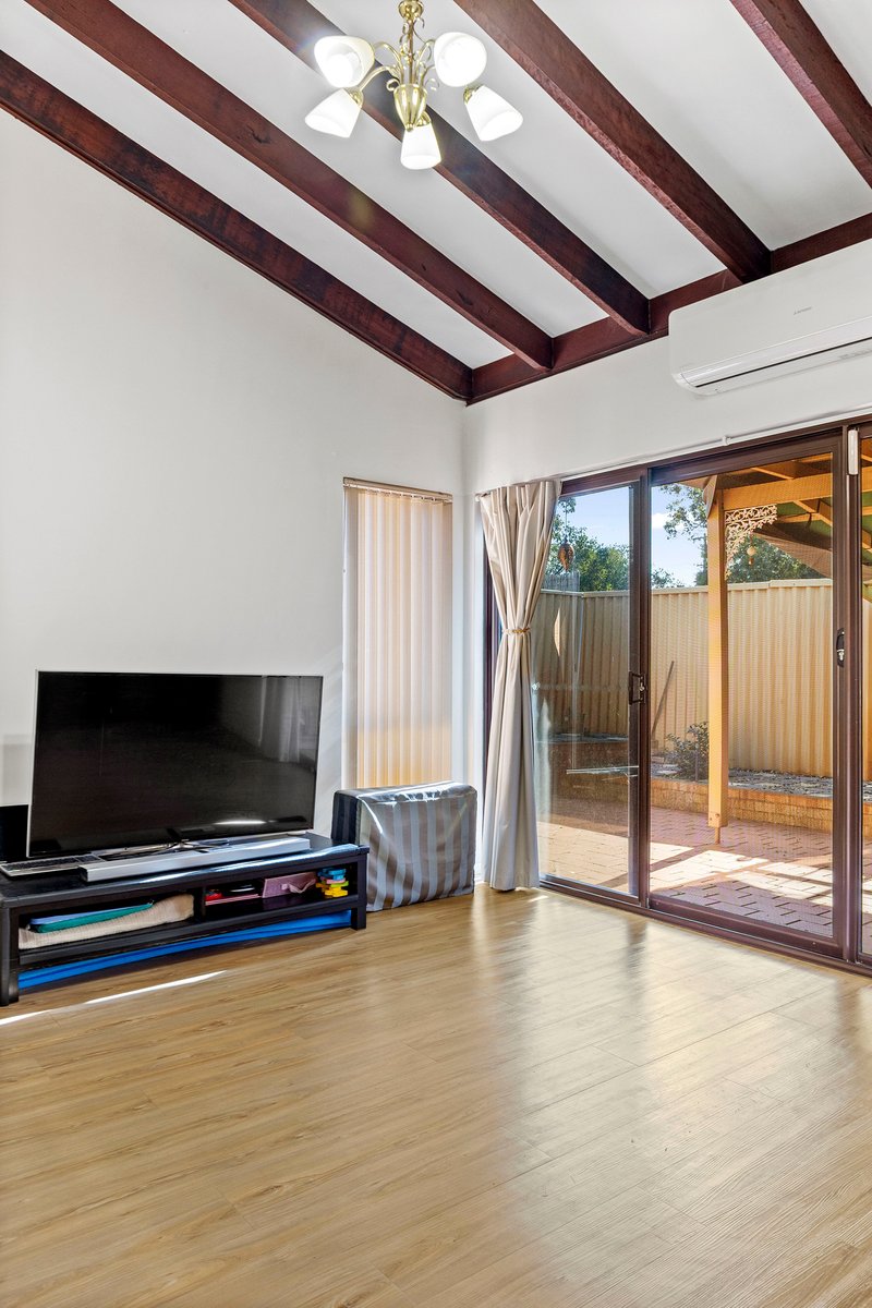 Photo - 2/26 Earlston Way, Booragoon WA 6154 - Image 28