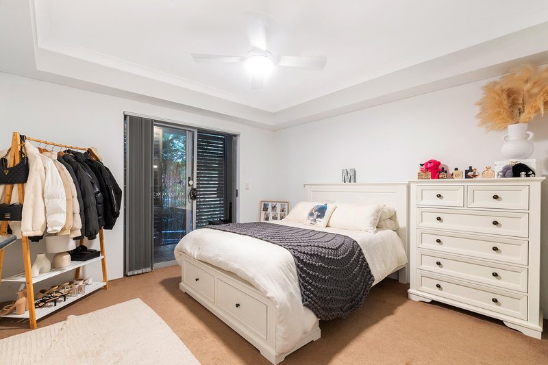 Photo - 2/26 Eric Road, Artarmon NSW 2064 - Image 4