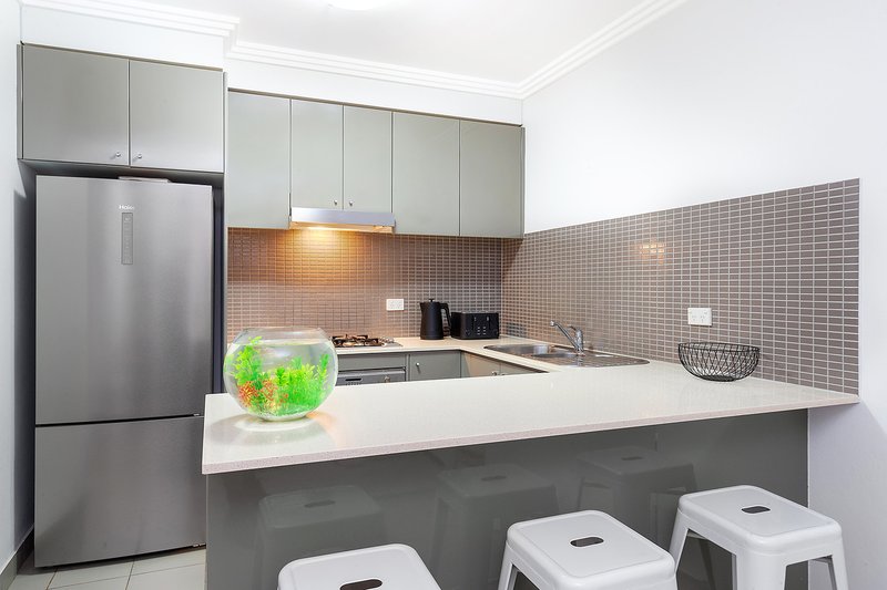 Photo - 2/26 Eric Road, Artarmon NSW 2064 - Image 5