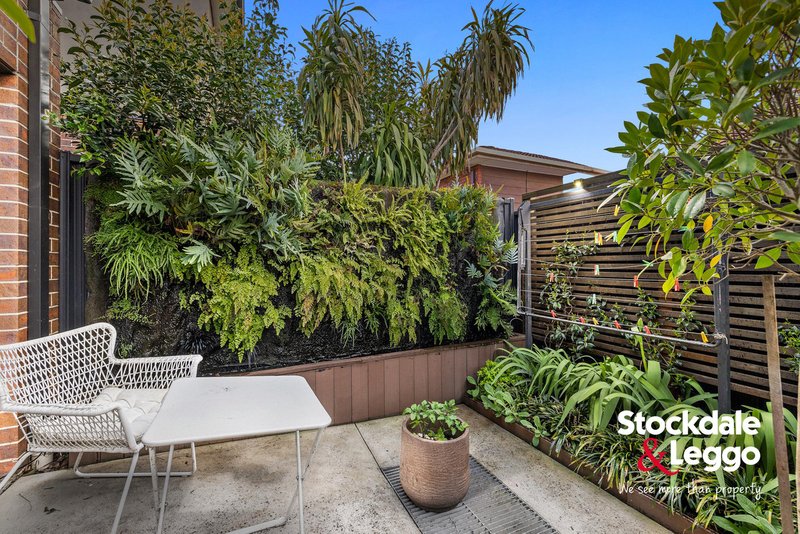 Photo - 2/26 Fawkner Street, Westmeadows VIC 3049 - Image 2