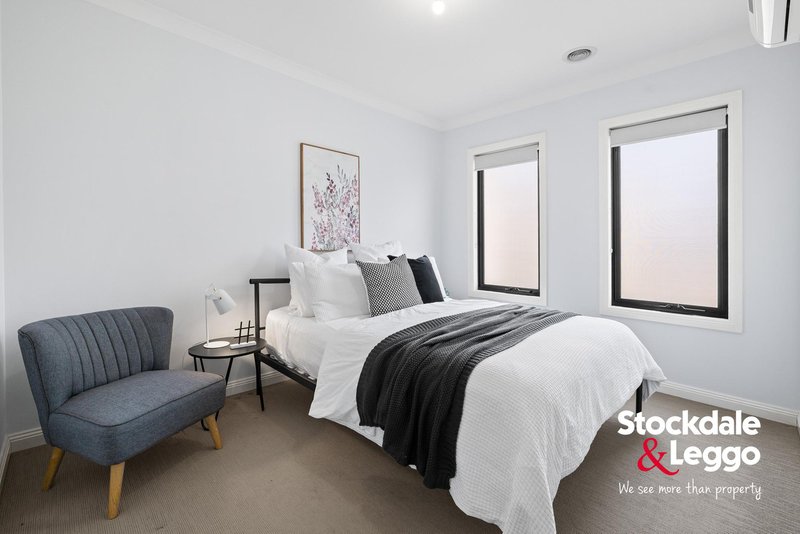 Photo - 2/26 Fawkner Street, Westmeadows VIC 3049 - Image 9