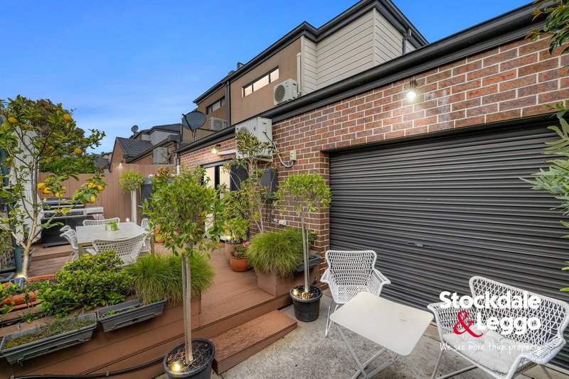 Photo - 2/26 Fawkner Street, Westmeadows VIC 3049 - Image 11