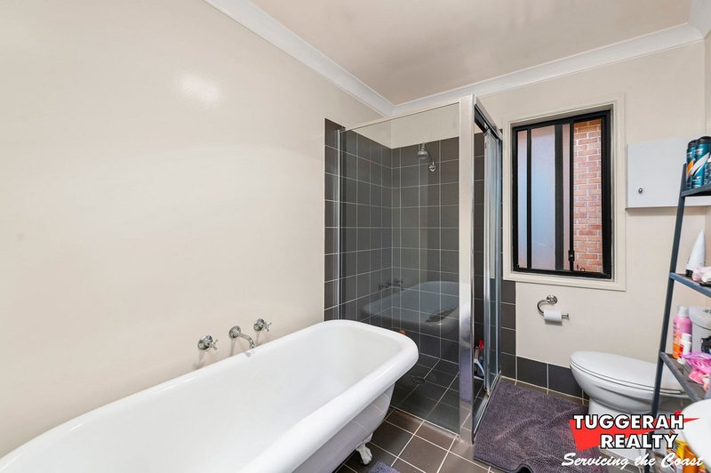 Photo - 2/26 Hope Street, Wyong NSW 2259 - Image 10