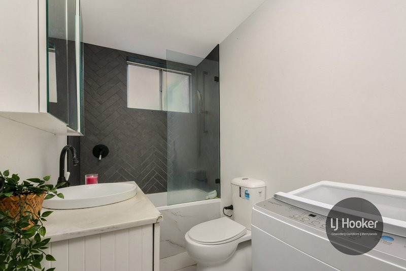 Photo - 2/26 Hutchinson Street, Granville NSW 2142 - Image 3