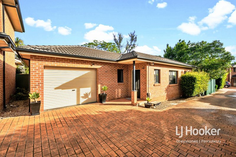Photo - 2/26 Jersey Road, Greystanes NSW 2145 - Image 1