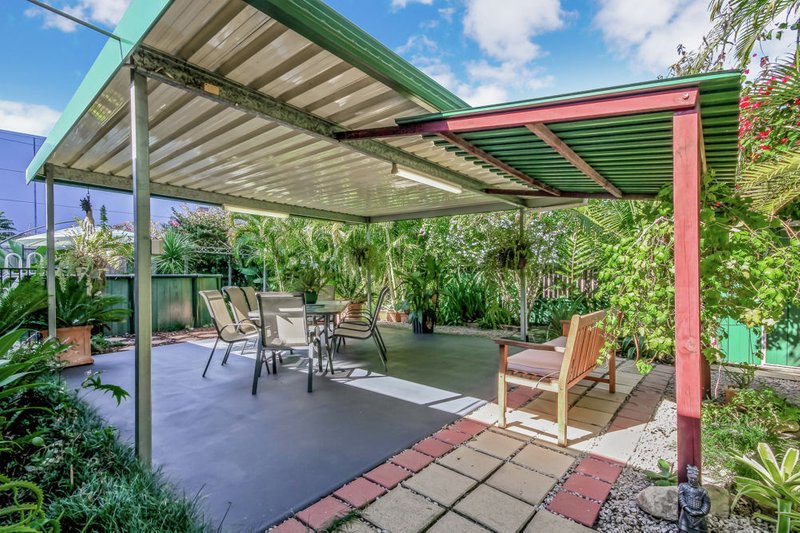 Photo - 2/26 Mark Street, Morayfield QLD 4506 - Image 13