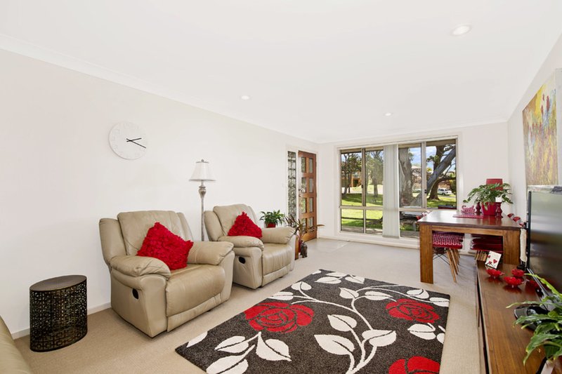 Photo - 2/26 Narani Crescent, Port Macquarie NSW 2444 - Image 2