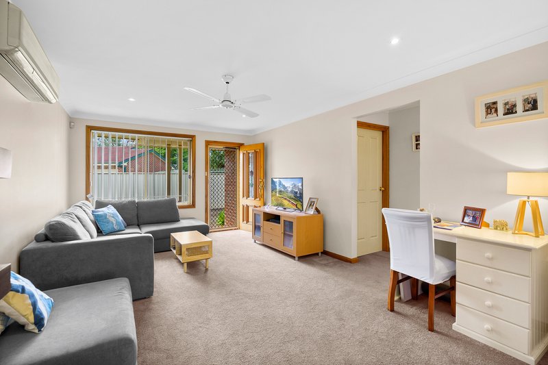 Photo - 2/26 Northview Terrace, Figtree NSW 2525 - Image 2