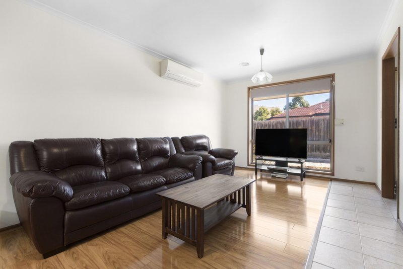 Photo - 2/26 Nullawil Street, Springvale VIC 3171 - Image 2