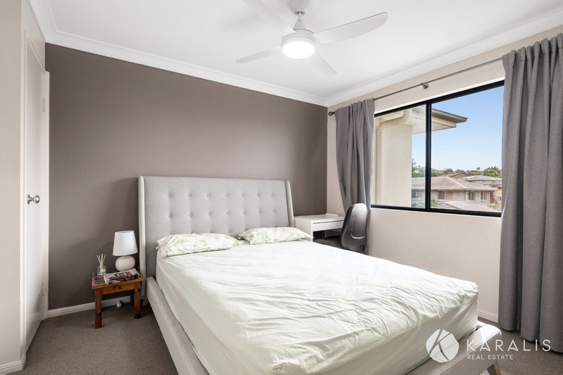 Photo - 22/6 Omeo Street, Macgregor QLD 4109 - Image 10