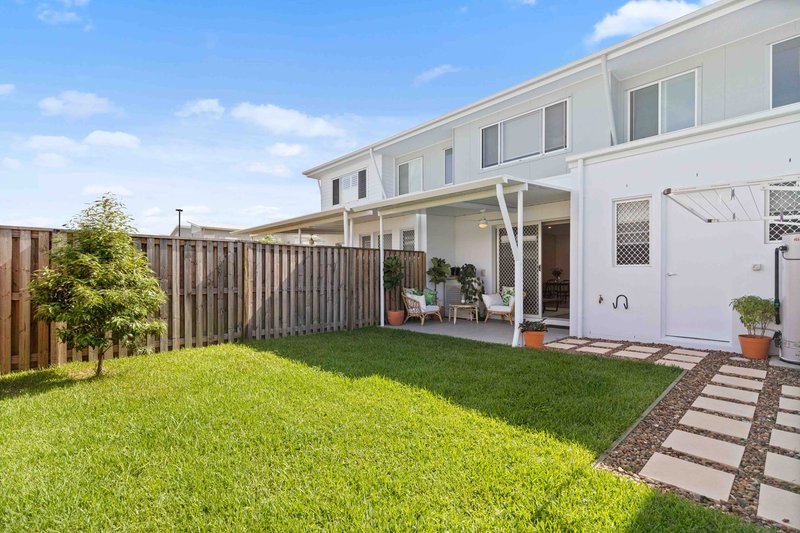 Photo - 226 Paradise Circuit, Maroochydore QLD 4558 - Image 11