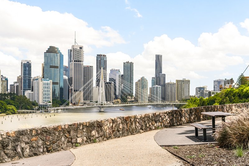 Photo - 2/26 Paton Street, Kangaroo Point QLD 4169 - Image 12