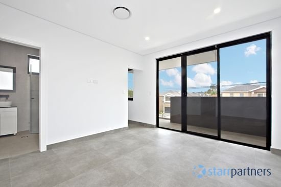 Photo - 2/26 Pringle Ave , Bankstown NSW 2200 - Image 3