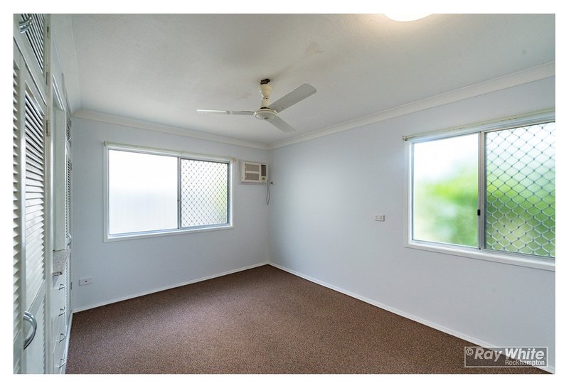 Photo - 226 Richardson Road, Park Avenue QLD 4701 - Image 11