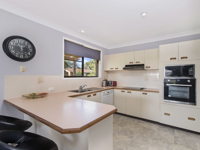 Photo - 2/26 Rosehill Avenue, Port Macquarie NSW 2444 - Image 5