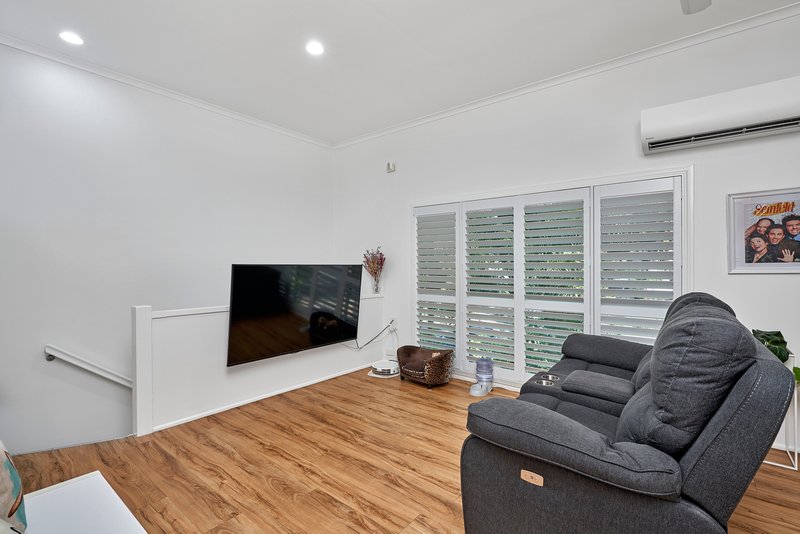 Photo - 2/26 Rutherford Street, Yorkeys Knob QLD 4878 - Image 10