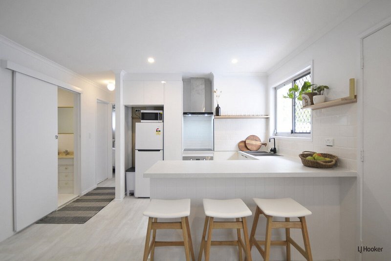 Photo - 2/26 Third Avenue, Palm Beach QLD 4221 - Image 2