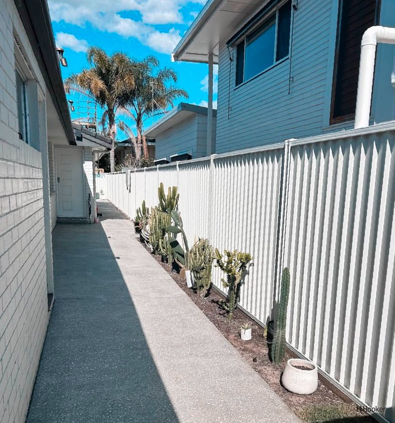 Photo - 2/26 Third Avenue, Palm Beach QLD 4221 - Image 11
