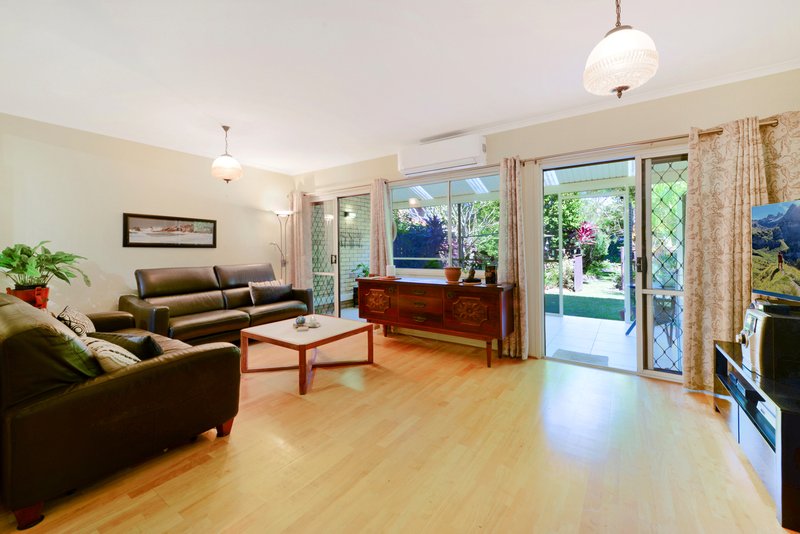 Photo - 2/26 Vespa Crescent, Surfers Paradise QLD 4217 - Image 7