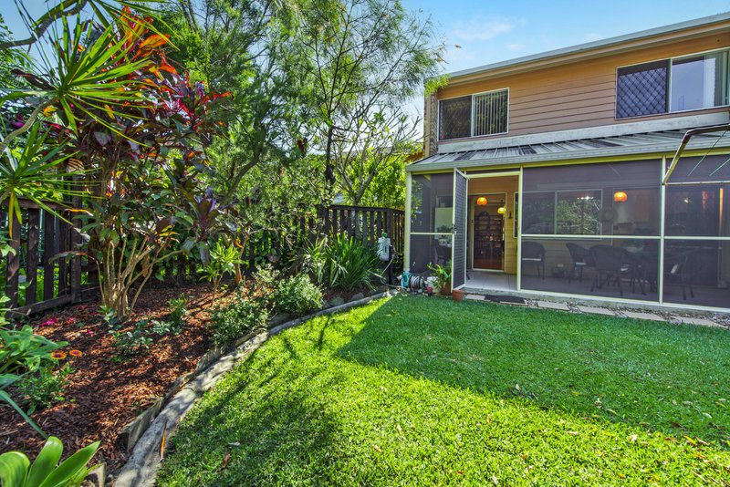 Photo - 2/26 Vespa Crescent, Surfers Paradise QLD 4217 - Image 19