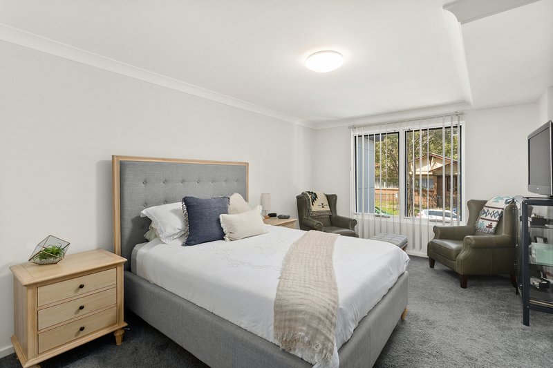 Photo - 2/26 Victoria Street, Wollongong NSW 2500 - Image 7