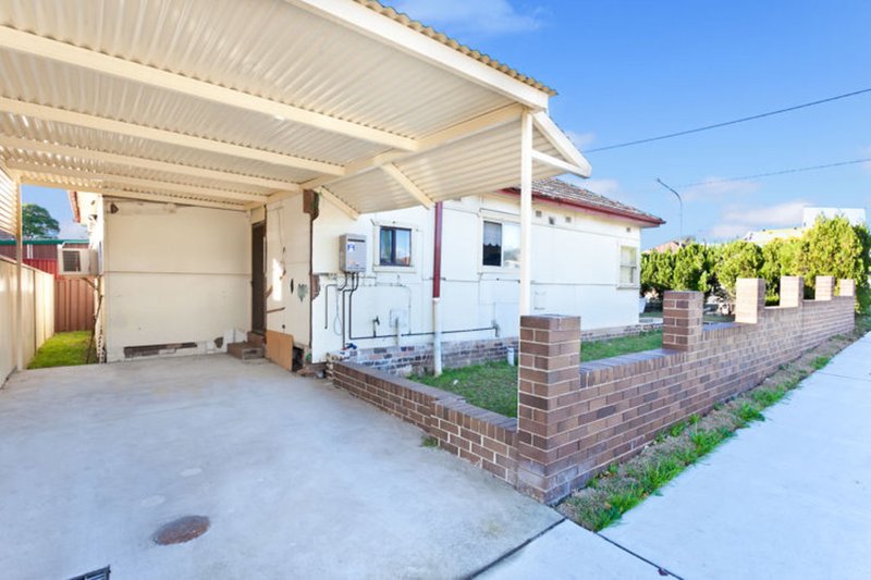 Photo - 226 Woodville Road, Merrylands NSW 2160 - Image 4