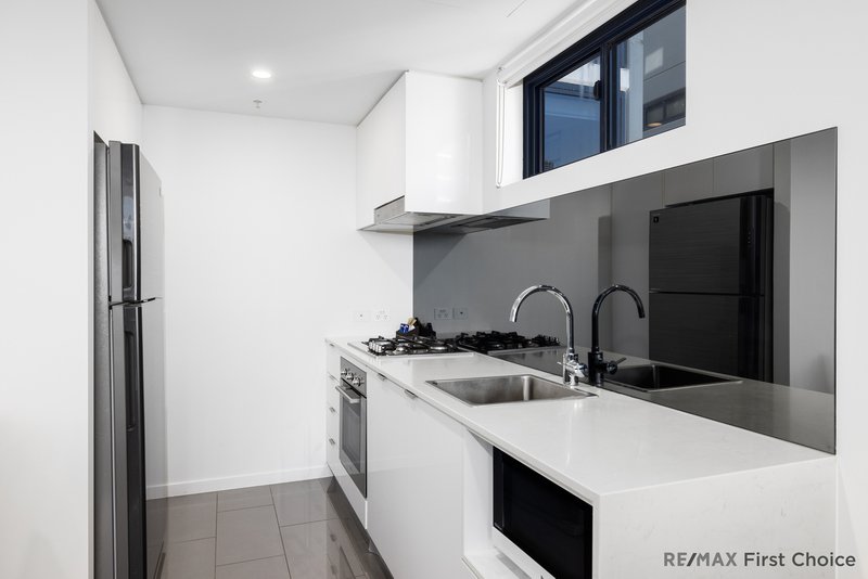 Photo - 22601/28 Merivale Street, South Brisbane QLD 4101 - Image 2