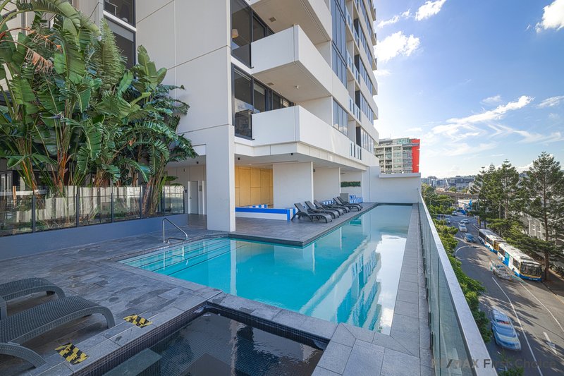 Photo - 22601/28 Merivale Street, South Brisbane QLD 4101 - Image 12