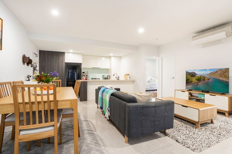 Photo - 226/181 Clarence Road, Indooroopilly QLD 4068 - Image 1