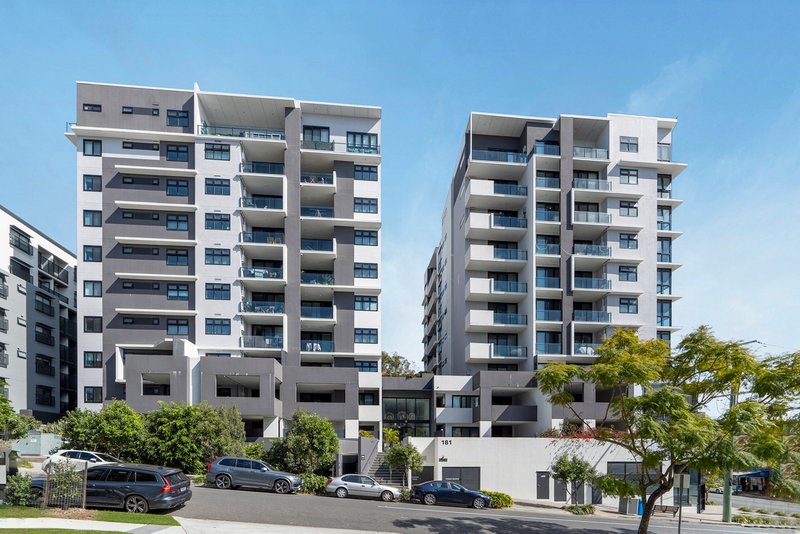 Photo - 226/181 Clarence Road, Indooroopilly QLD 4068 - Image 2